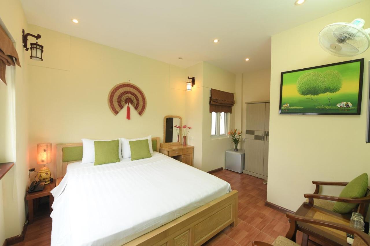 Holiday Lakeview Hotel Ханой Екстериор снимка